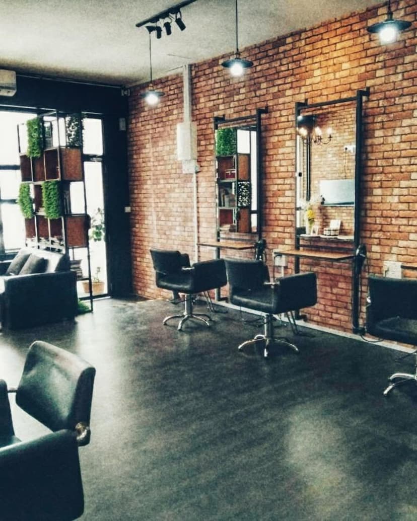 Hair In Mention Studio