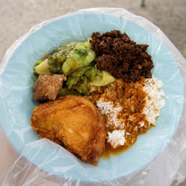 隐藏在龙尾山大路后面的20年经济饭