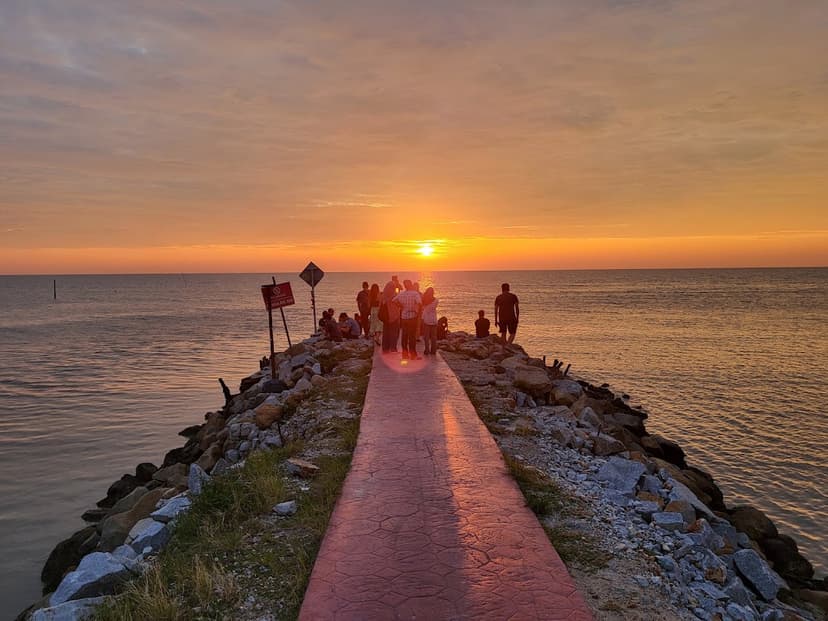 Pantai Malindo Balik Pulau
