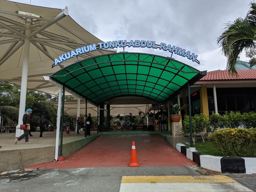 Akuarium Tunku Abdul Rahman (AkuaTAR)